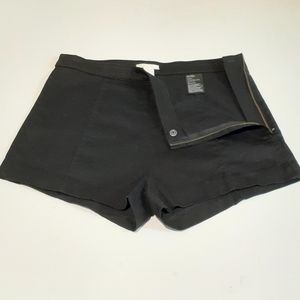 Womens H&M Black Side Zip Shorts Size 14